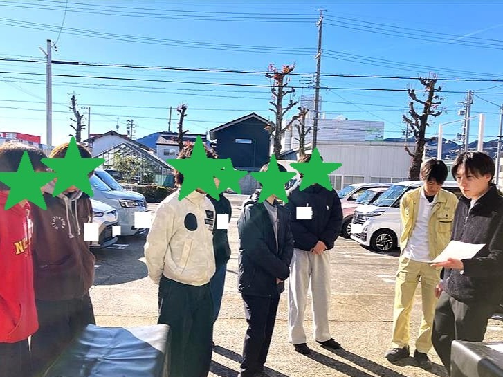 cb08fd4b-270c-48ef-bf40-fa11b37e6bad